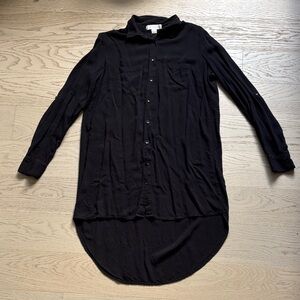 Men's Black Button-Up Shirt